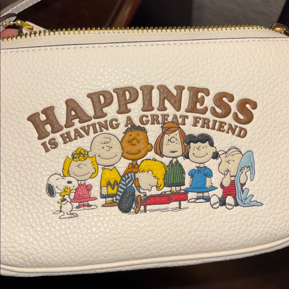 Coach 🆕 X Peanuts Nolita 19 Chalk Snoopy "HAPPINESS IS HAVING A GREAT FRIEND - Picture 9 of 13